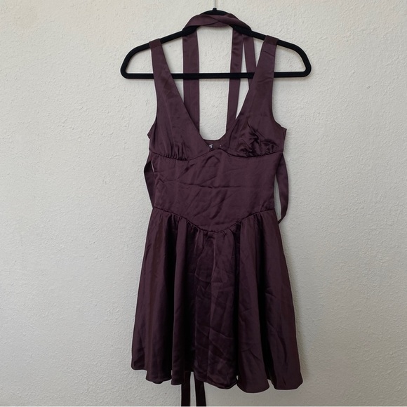 HOUSE OF CB 'Shiema' Rich Brown Mini Dress NWOT size XS regular length - Picture 4 of 11
